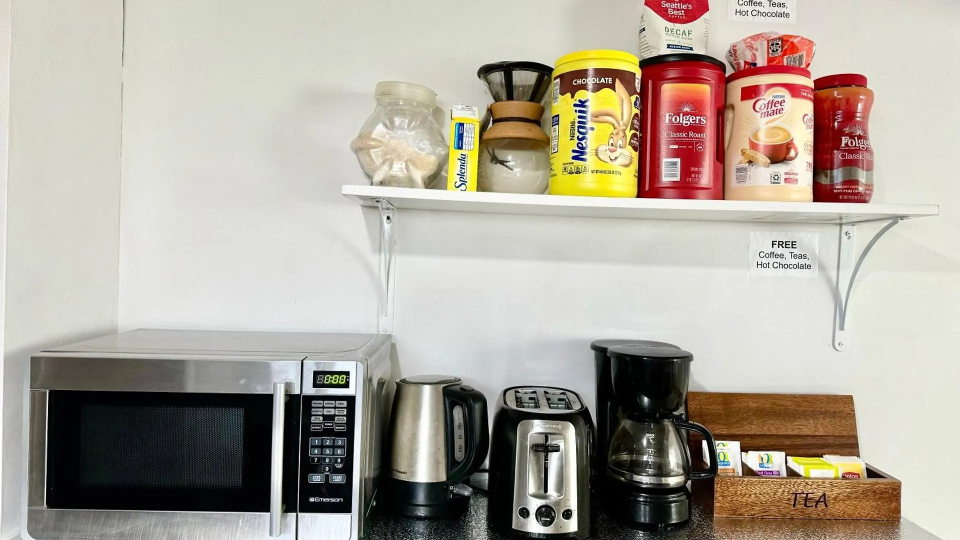 Homestay Private Room With Two Twin Beds Air Conditioning And Shared Bathrooms Located Near Seatac Airport And Downtown Seattle
