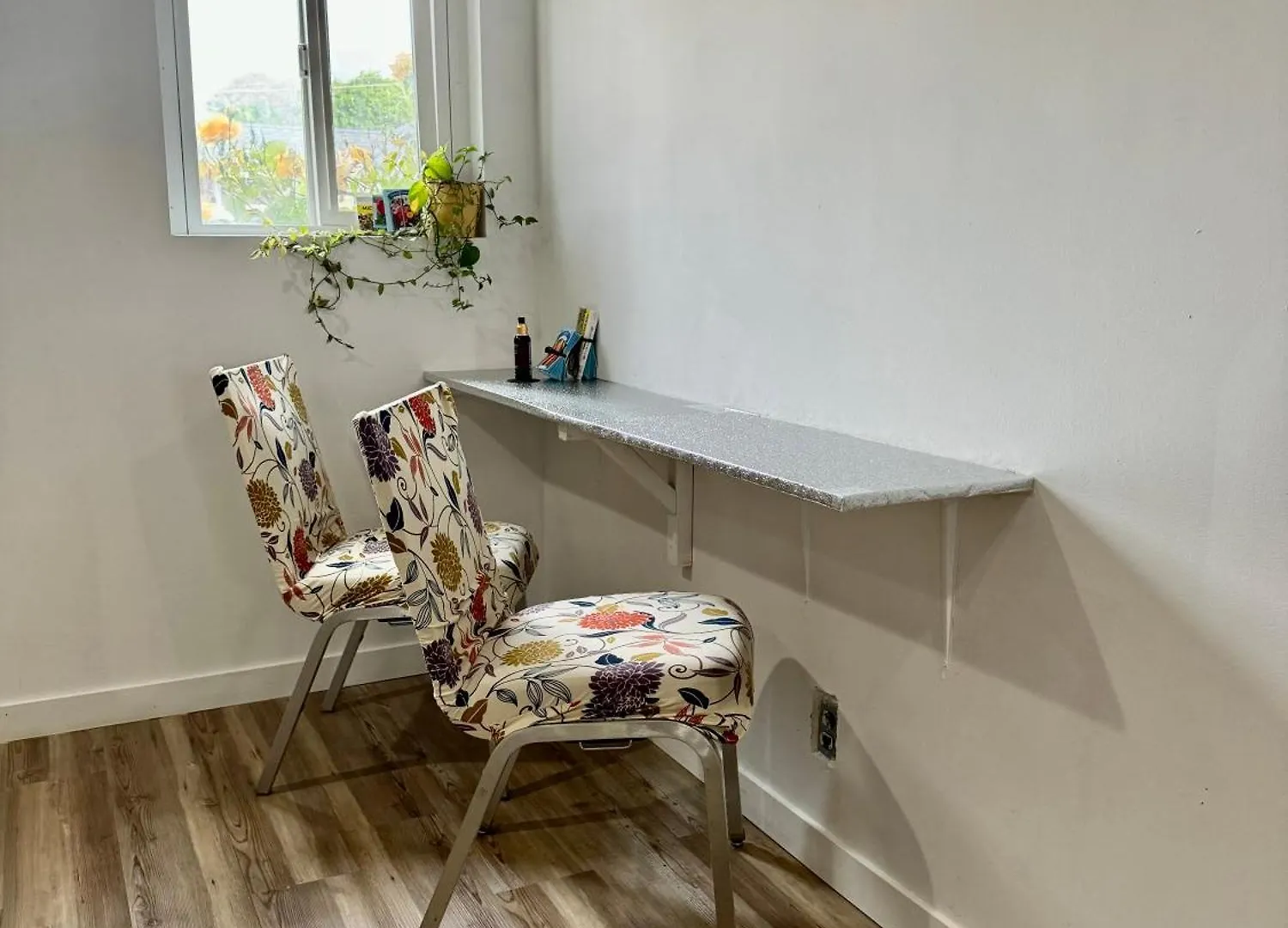 Homestay Private Room With Two Twin Beds Air Conditioning And Shared Bathrooms Located Near Seatac Airport And Downtown Seattle United States